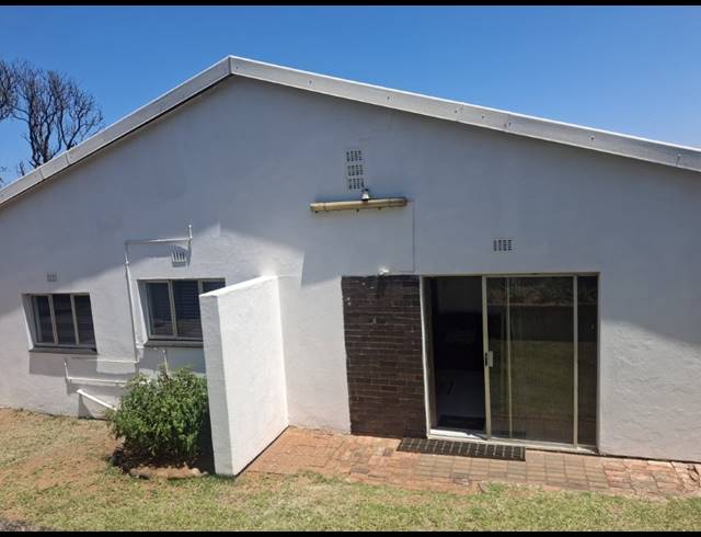 3 BEDROOM HOUSE FOR SALE IN AUSTERVILLE